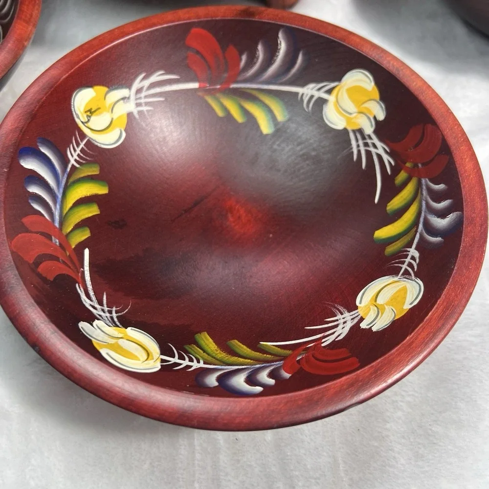 Vintage Woodcraftery Bowls Pennsylvania Dutch Hand Painted 5 Piece Salad Set